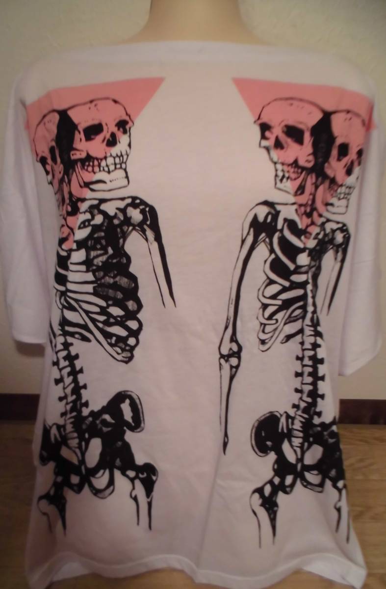 即決☆未着☆定価6372円☆glad newsグラッドニュース 白 スカル ロック オフショルカット プルオーバー ♪ F拍卖