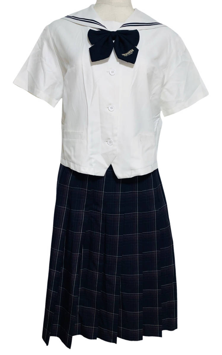 桜花学園高等学校 / 制服 / 卒業生保管品/ 指定品 / セーラー / スカート / リボン //拍卖