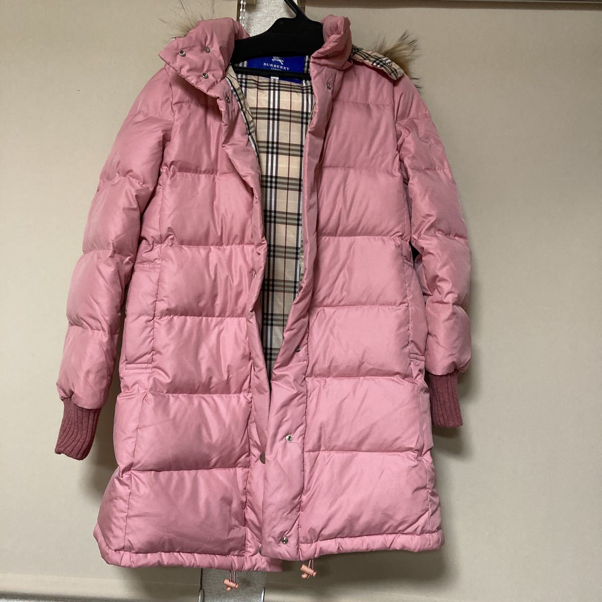 【新品同様】バーバリーブルーレーベルダウンコート拍卖