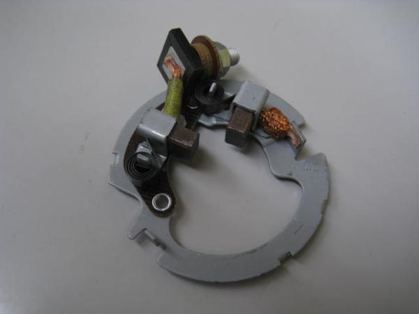 送料無料★新品★ゼファー400/χ★ゼファー750★ZR-7/7S★純正セルモーターブラシ拍卖