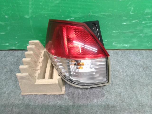 ソリオ DBA-MA15S 左テールランプ S 4WD 35670-54M00拍卖