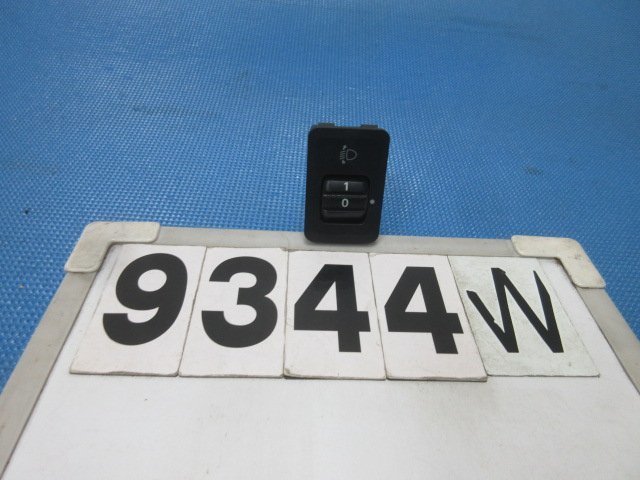 !9344W NV100クリッパー U71V U72V ミニキャッブ U61V.U62V 純正 レベライザースイッチ 光軸調整スイッチ SS拍卖