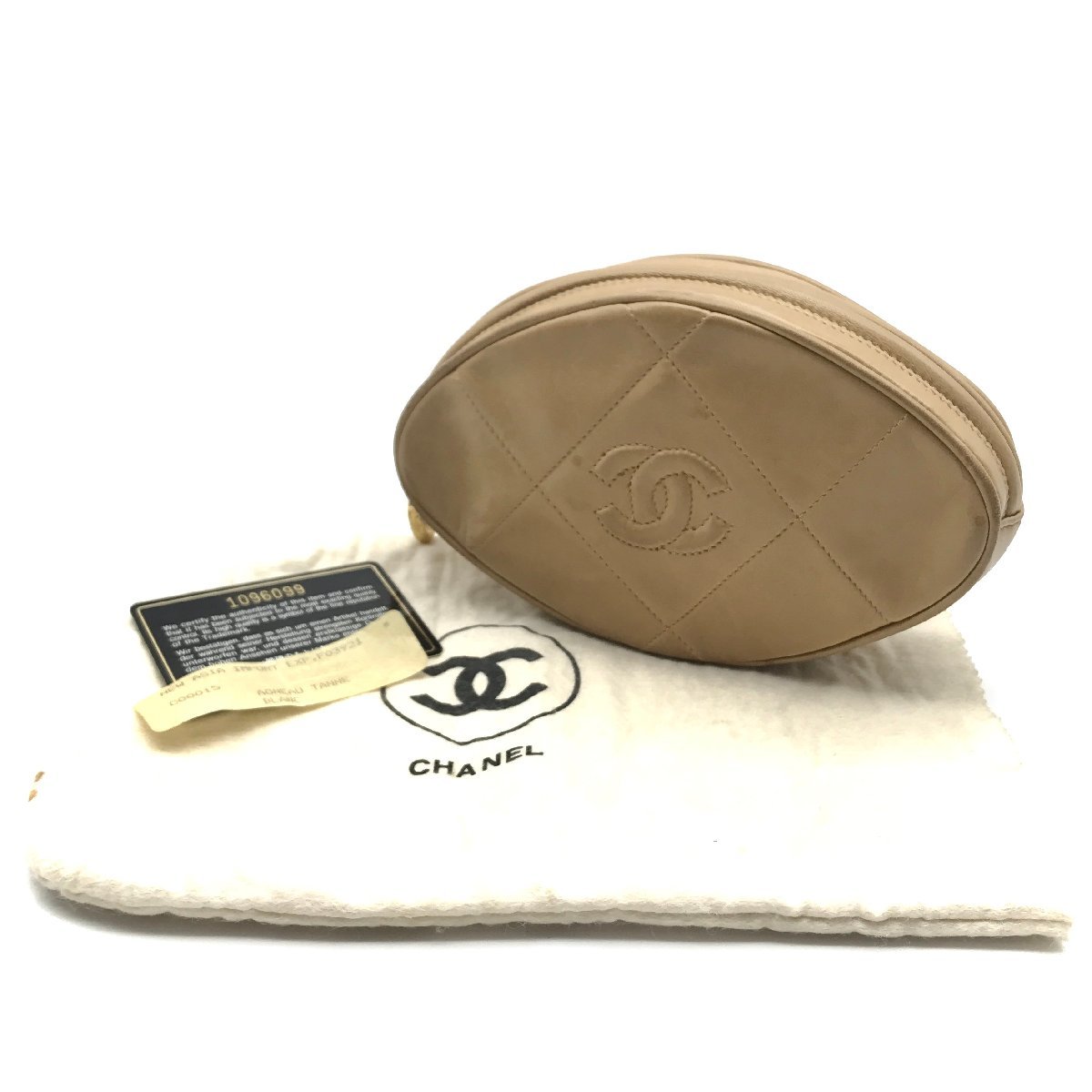 CHANEL シャネル マトラッセ ココマーク ポーチ ベージュ M7651拍卖