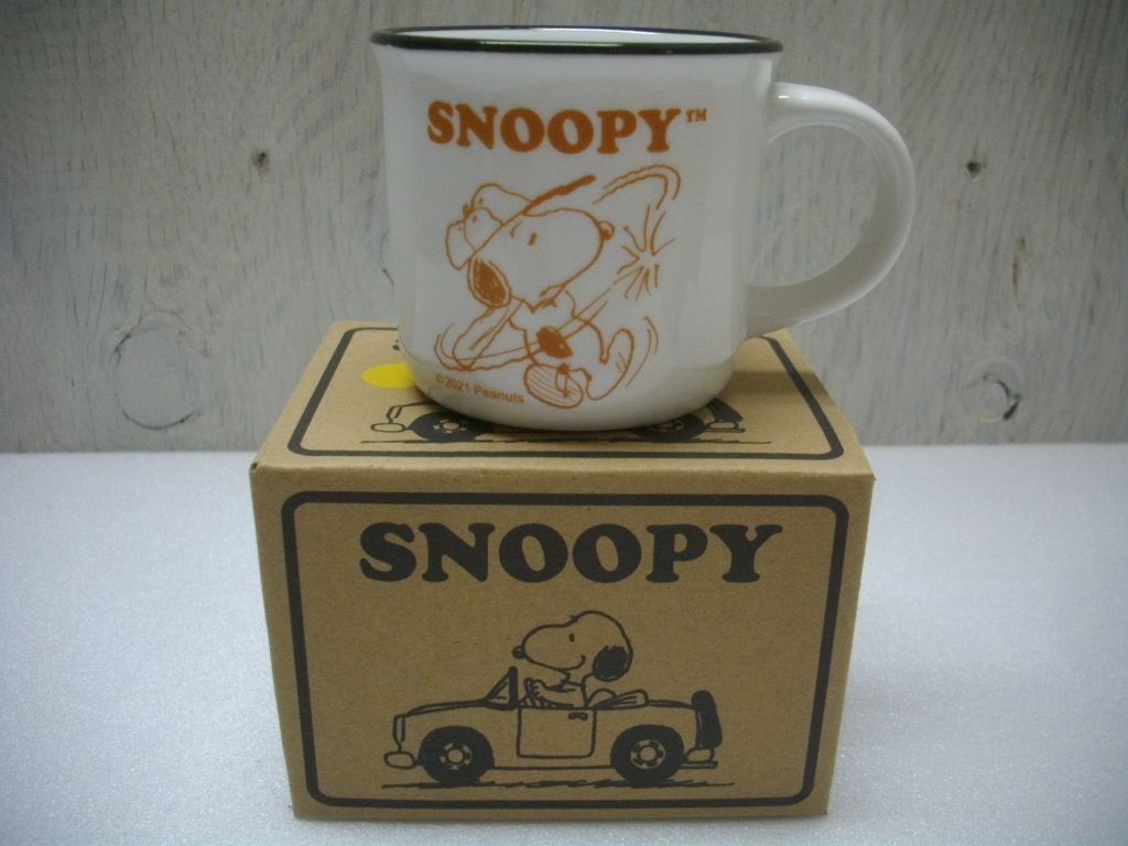 未使用 スヌーピー ファミリー キャラクター ゆったり マグカップ 茶/オレンジ バージョン 拍卖