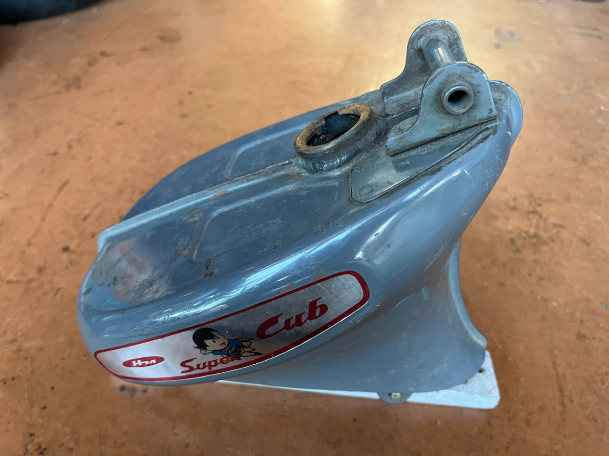 スーパーカブ C100 C102 C105 C65 C50 など 燃料タンク ワンオフステッカー付き #51拍卖