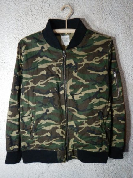to5627 BROWNY ブラウニー 迷彩 カモフラ 総柄 コットン ジップ ブルゾン ジャケット MA1風 人気 送料格安 拍卖