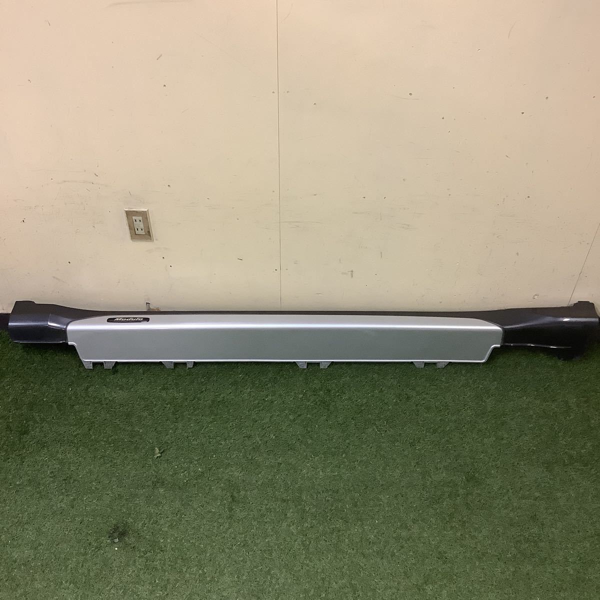 モデューロ Modulo ヴェゼル RU1/2/3/4 サイドステップ サイドスカート右 08F04-T7A-000-03 管番1345拍卖