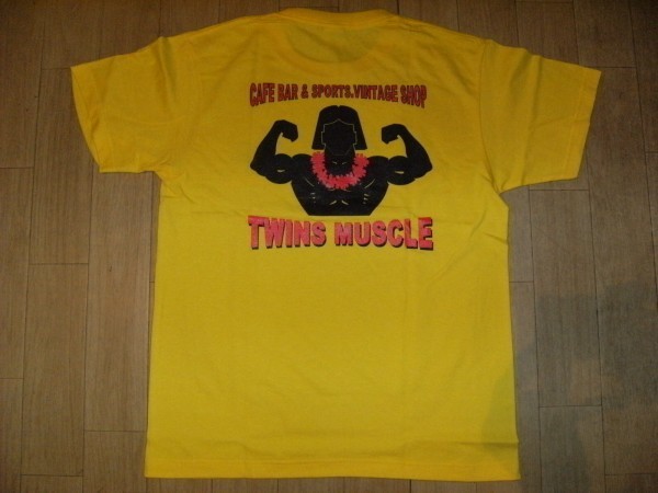 VINTAGE SHOP★80's TWINS MUSCLE ツインズマッスル Tシャツ L 黄色★ボデイビル,格闘技,プロレス★筋トレ,筋肉,ハワイ,カフェ,BAR,古着拍卖