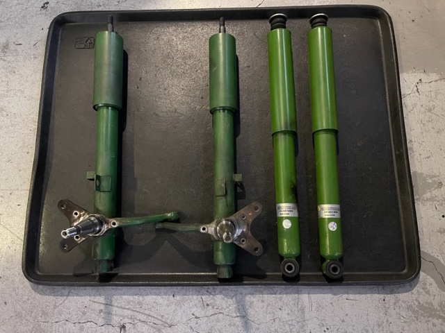 ポルシェ純正 930ターボ用 ビルシュタイン前後セット拍卖