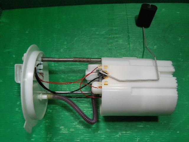 ジープ レネゲード 3BA-BU13 フューエルポンプ リミテッド拍卖