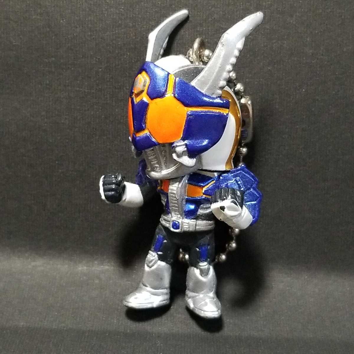 仮面ライダー電王 ロッドフォーム キーホルダー 画像が全てです。御入札前には必ず自己紹介と商品説明をお読み下さいませ拍卖
