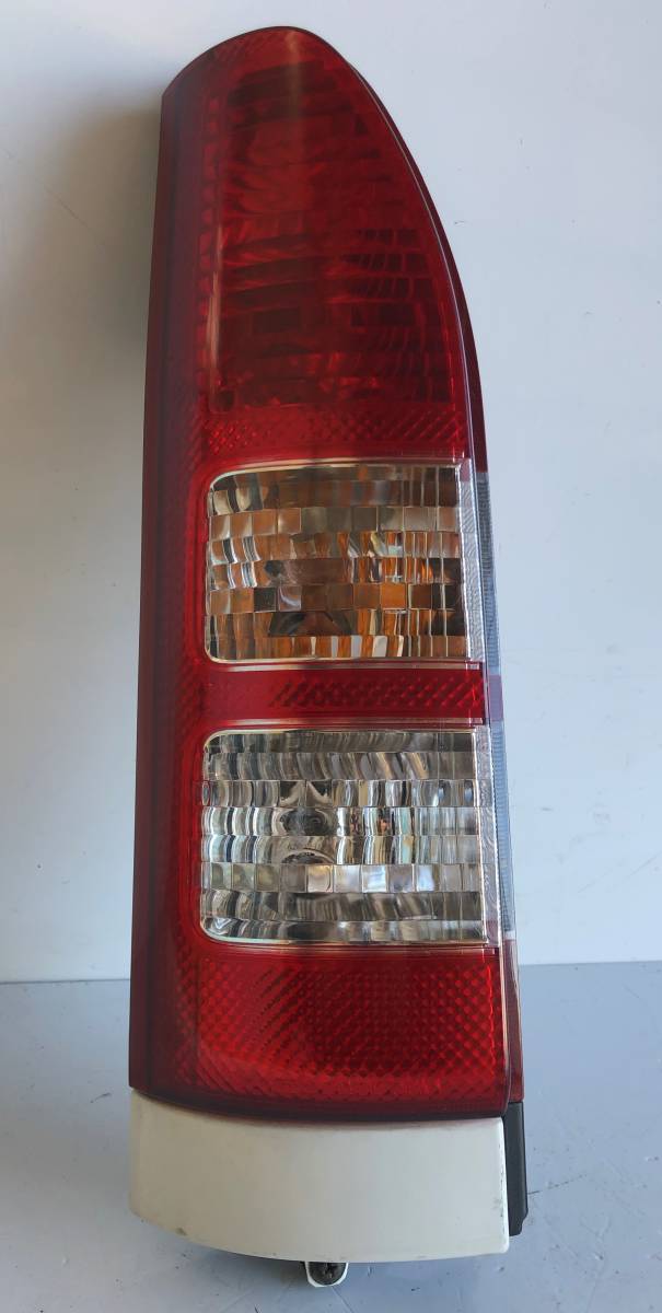 ダイハツ アトレー S220G テールランプ 左 KOITO 220 51700 拍卖