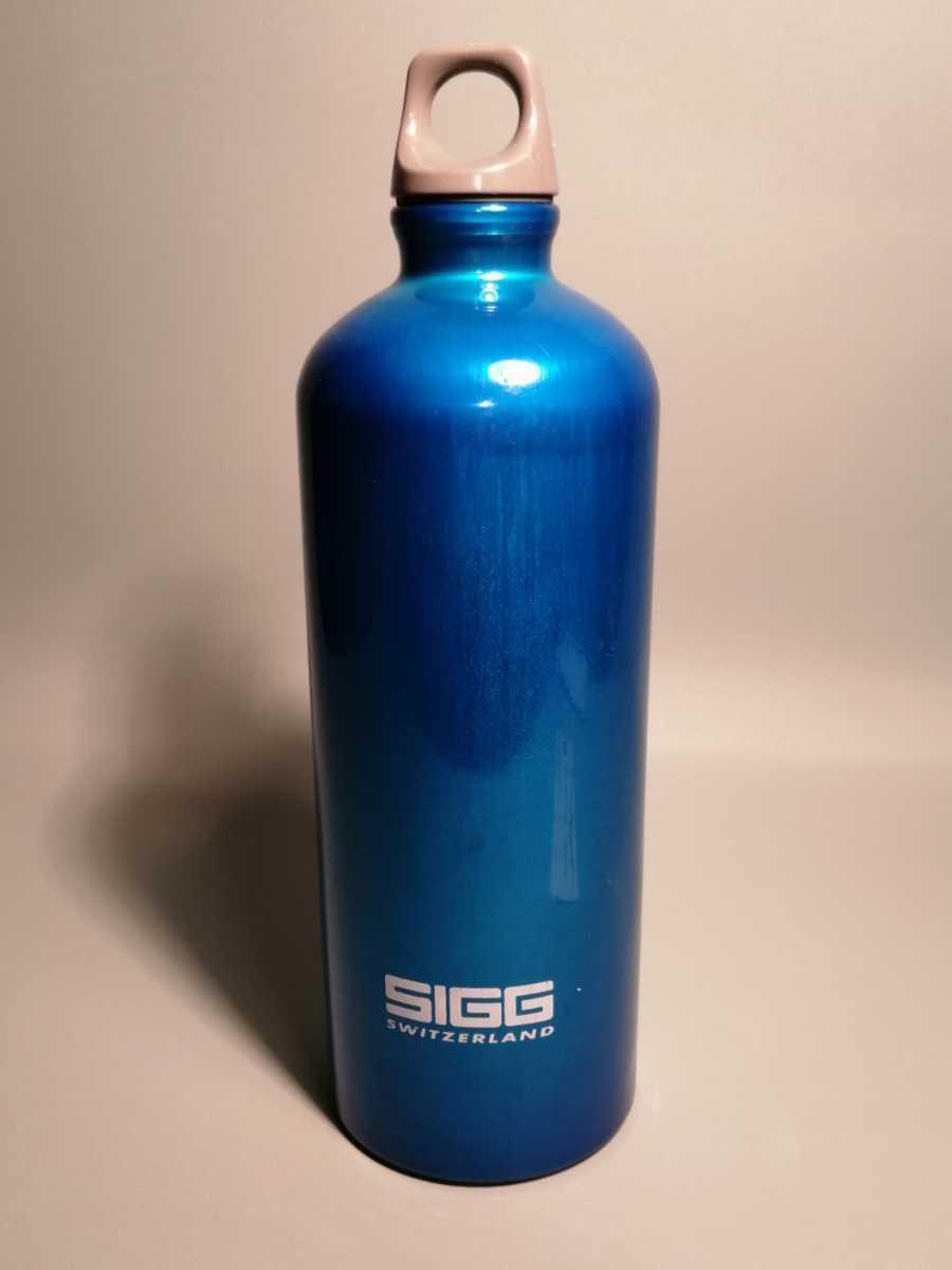 SIGG アルミボトル 1990年代 スイス 中古 シグ 水筒 フューエルボトル 登山 トレッキング キャンプ ランタン D278r3拍卖