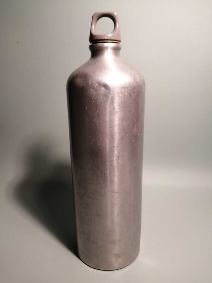 SIGG アルミボトル 1990年代 スイス 中古 水筒 フュウエルボトル 高さ30㌢ 登山 キャンプ アウトドア ストーブ D279r3拍卖
