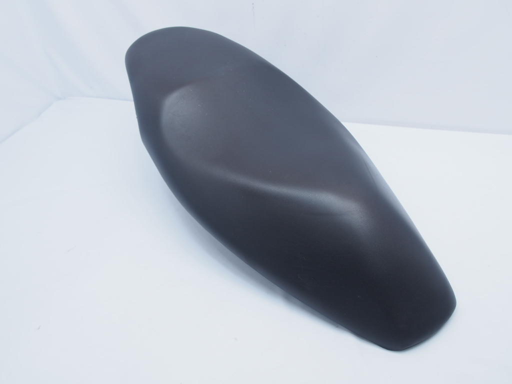 取り付けOK!! N-MAX SE86J 2DP 純正シート メインシート フロントシート NMAX ベースに拍卖