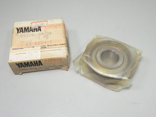 YAMAHA/ヤマハ SR400 1JR 純正 ドラム フロントホイール ベアリング (1) 93306-30309 未使用 検 ノーマル カスタム A拍卖