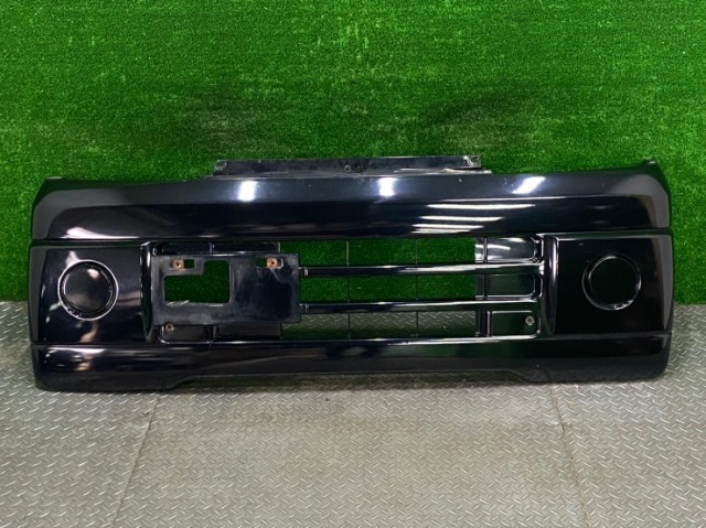 三菱 タウンボックス ミニキャブ U62W フロントバンパー X42拍卖