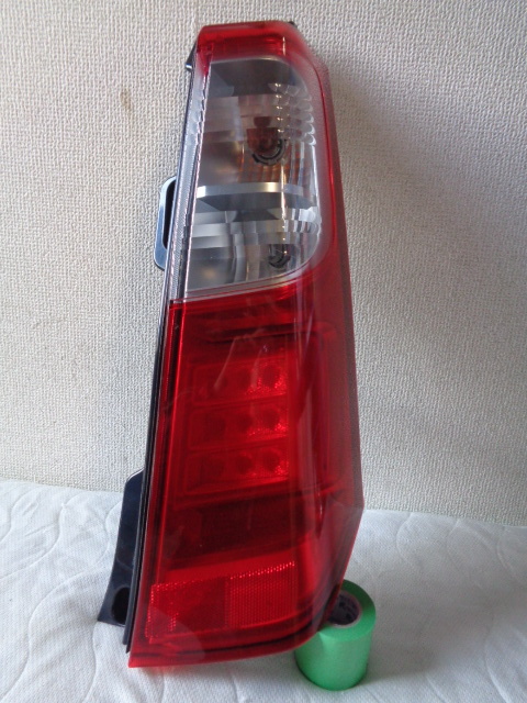 ⑫ ワゴンR テールランプ右 MH34S TOKAIDENSO 35603-72M0拍卖
