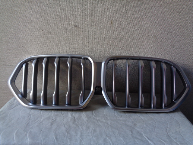 ⑪ BMW X6 グリル GT30 51139503410拍卖