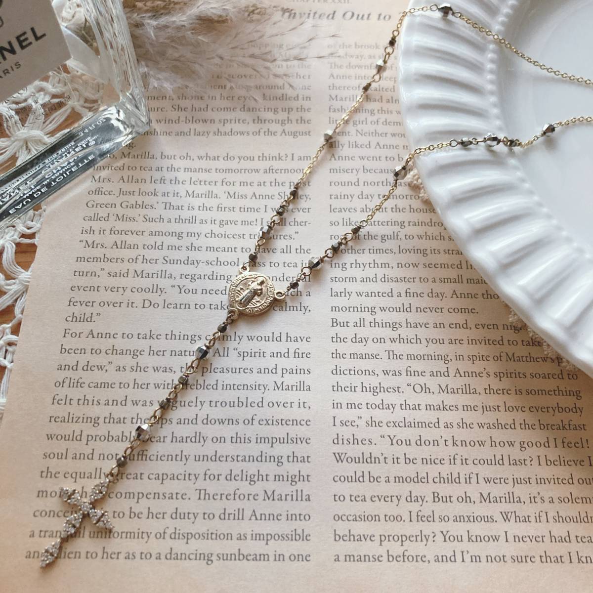 アンティーク 十字架 ロングネックレス Saint Benedict Medal Pendant Necklace ビーズ ゴールド Vintage jewelry accessories 0452拍卖