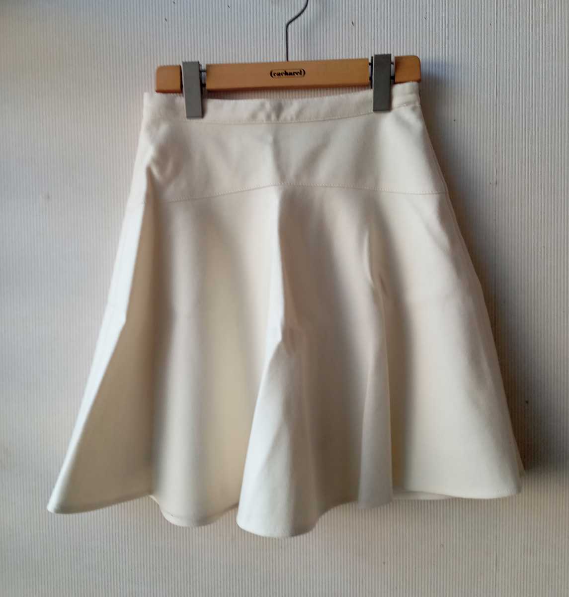 未使用 BALLSEY ボールジー ウール フレアー スカート 34 白 トゥモローランド 伊勢丹購入拍卖