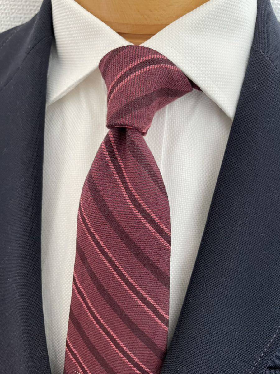 【美品】ミラショーン リバーシブルネクタイ ウールタイ 大剣約9cm ワインレッド系ストライプ イタリア製拍卖