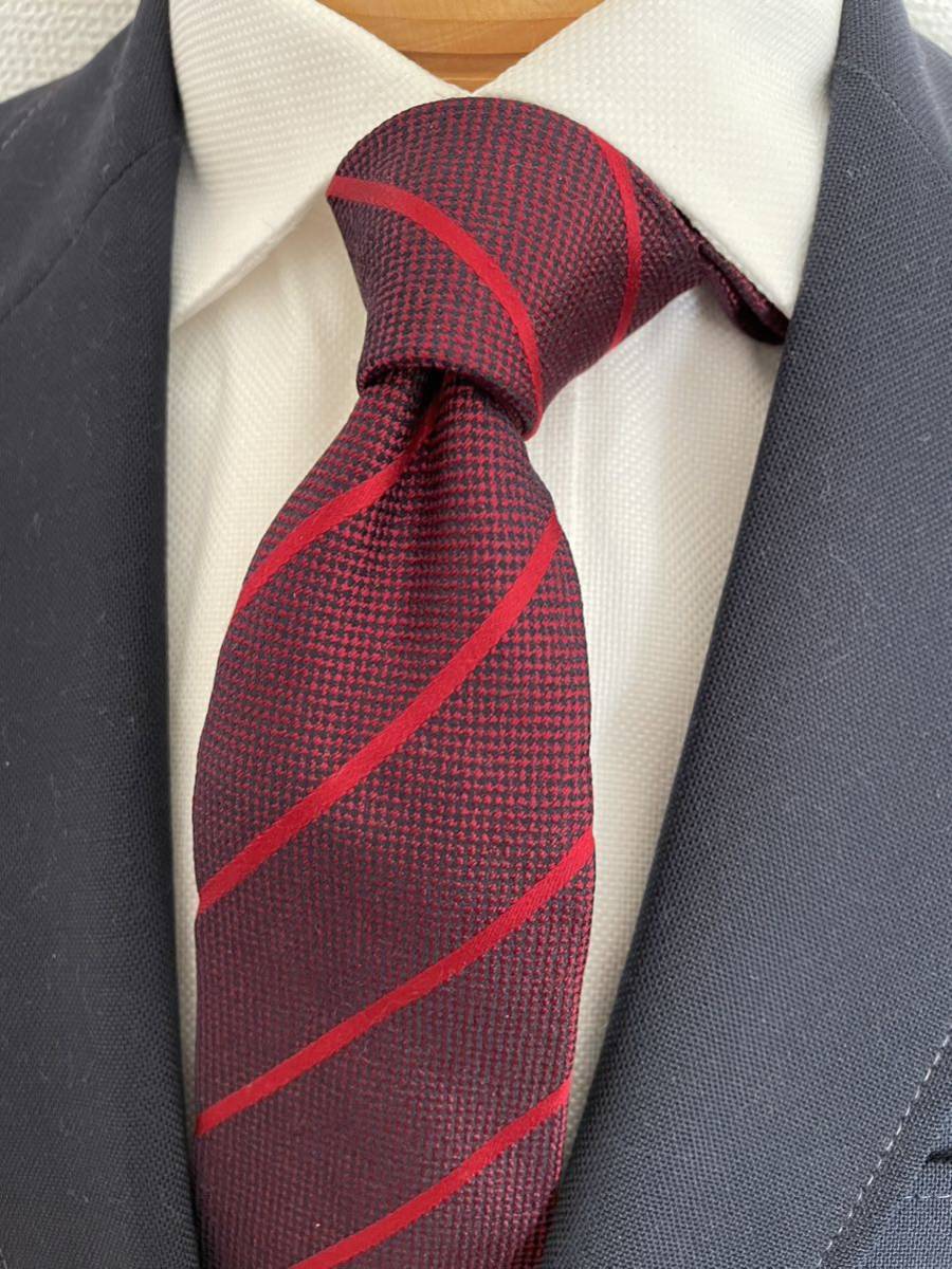 【未使用】DAKS ロンドン ネクタイ レッド系ストライプネクタイ 大剣約8.5cm 高級シルクネクタイ 定価13000円拍卖