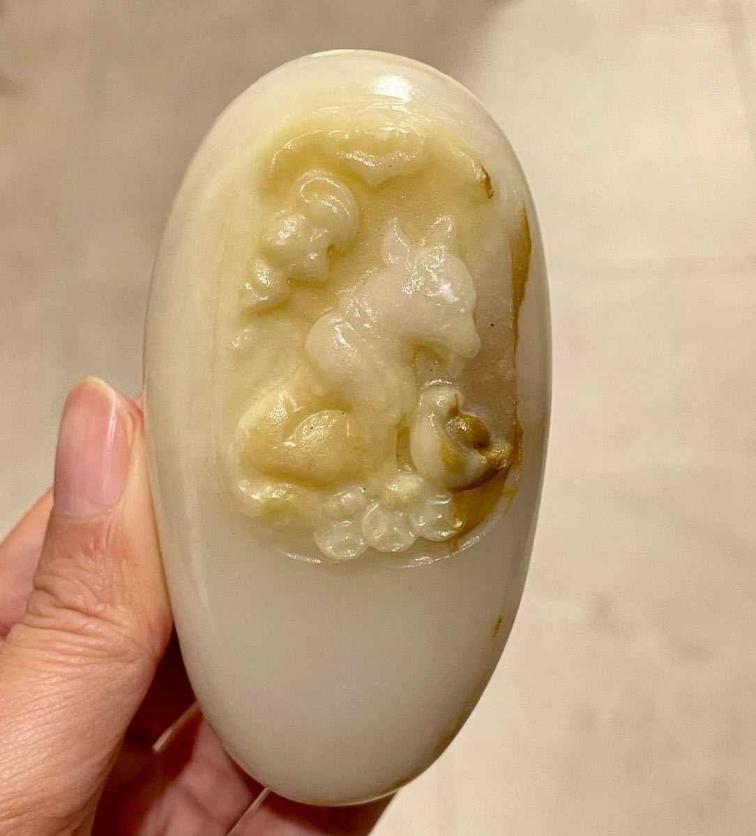 アフガンニスタンジェイド 狐 天然石彫刻 Afghanistan Jade 動物 026 パワーストーン 置物インテリア 幸運 ラッキー 風水晶拍卖