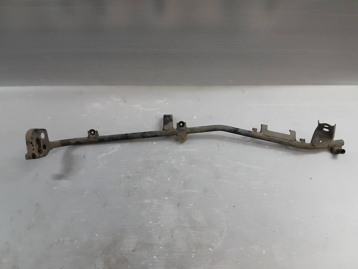 ホンダ・フォルツァZ・mf08・純正・ステップボードサブフレーム 右?左?拍卖