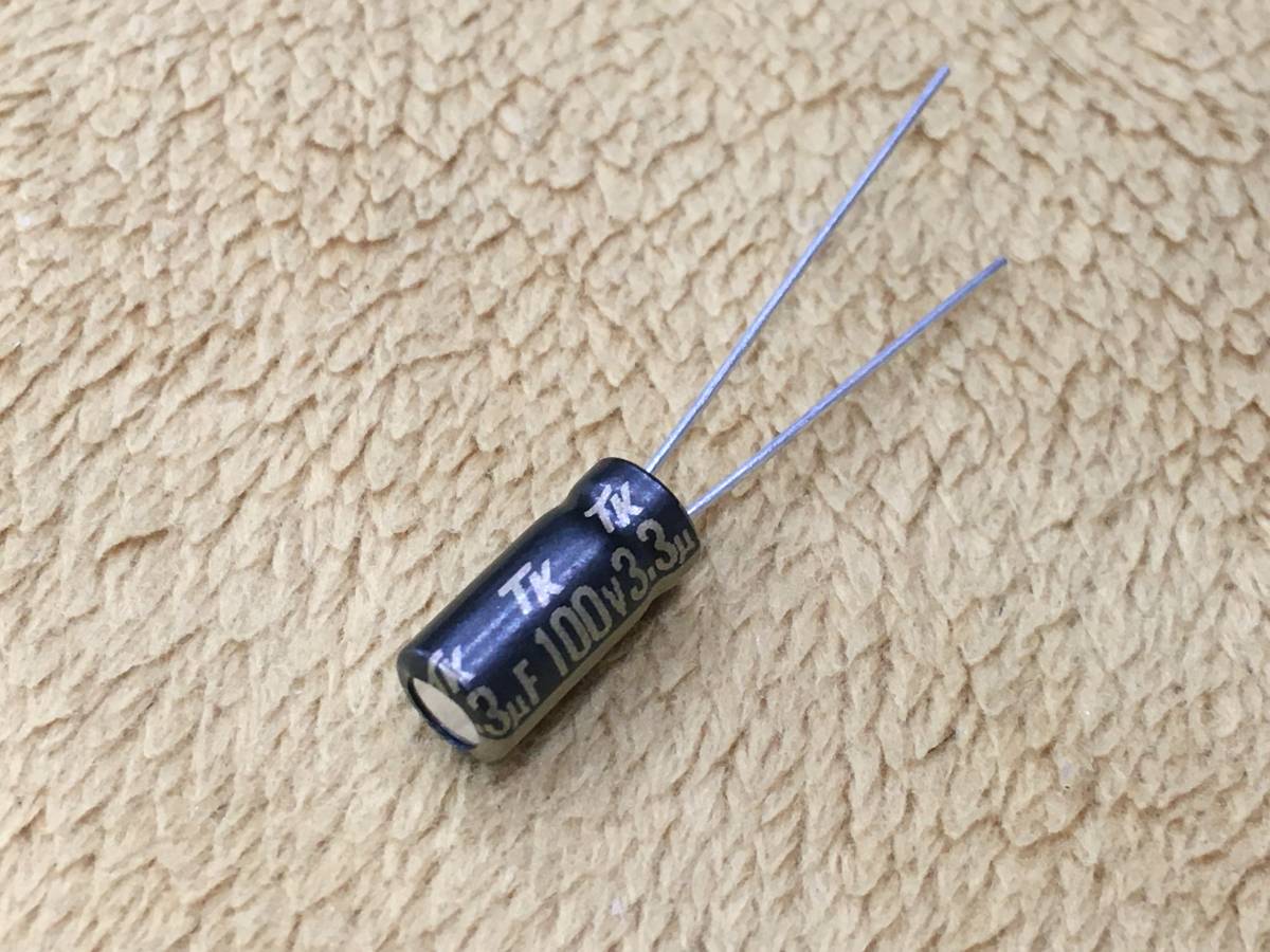 1) 東信工業 3.3μF 100V 105℃ UTWEシリーズ 低電圧小型 高安定化 長寿命 アルミ電解コンデンサー 1個 新品未使用拍卖
