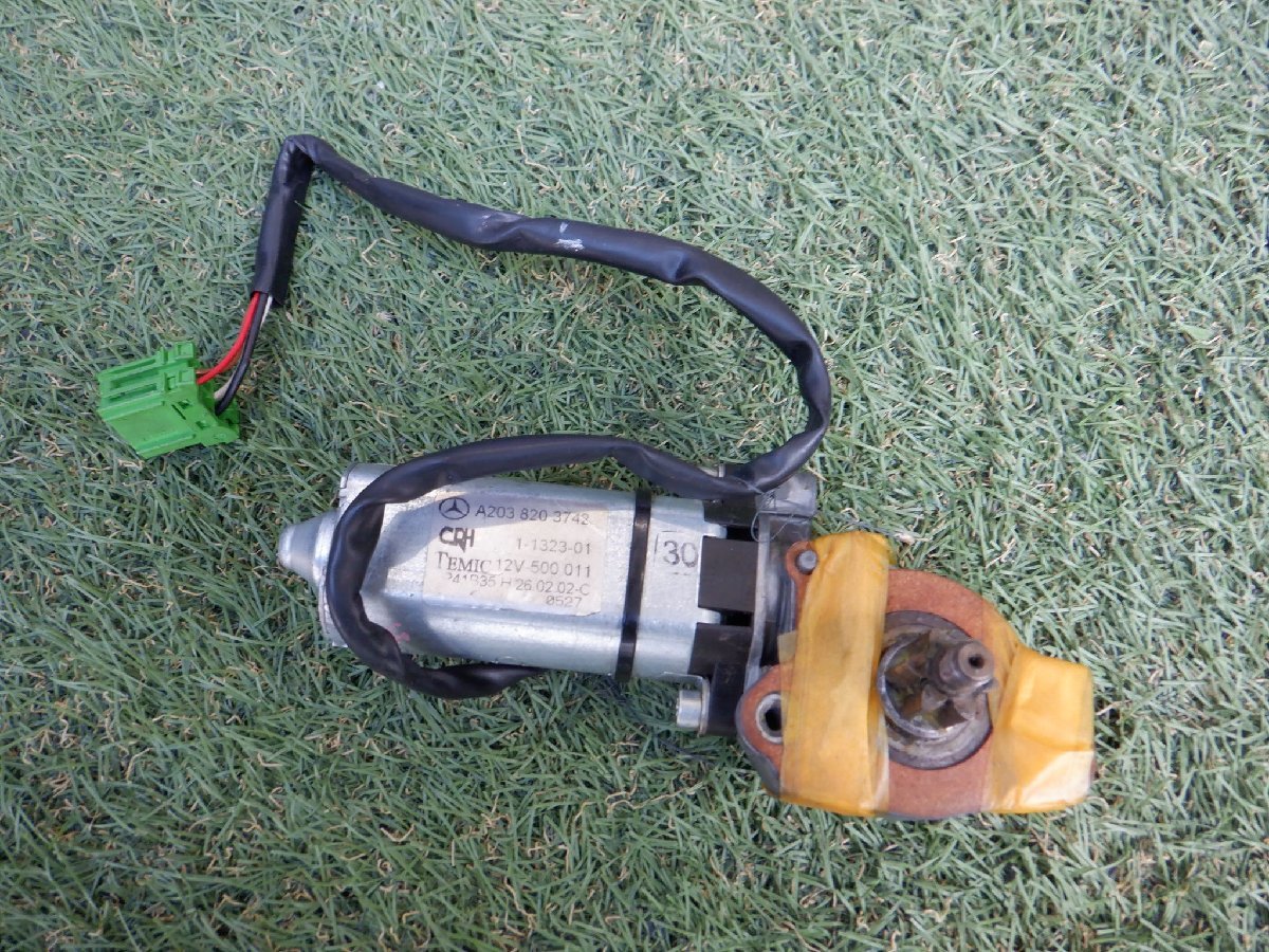ベンツ純正 W203 Cクラス C200 2002年 シート モーター A2038203742 m-22-11-28拍卖