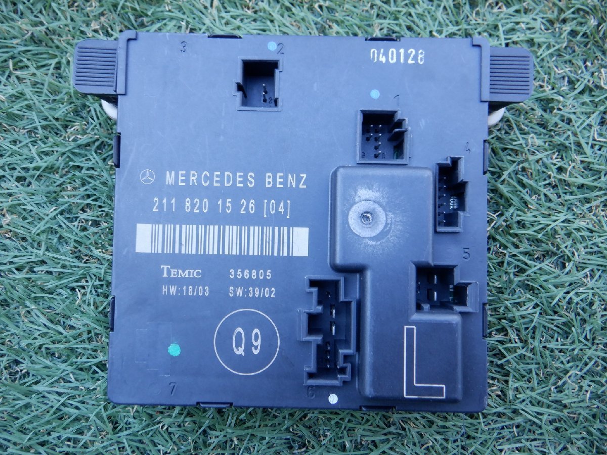 ベンツ純正 W211 E320 Eクラス 2004年 ドア コントロール モジュール ユニット 2118201526 m-22-11-238拍卖