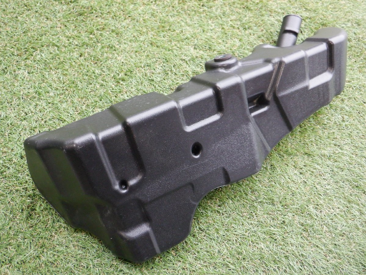 新車外し トヨタ純正 200 ハイエース 後期 4型 5型 6型 ディーゼル インテーク エア レゾネーター タンク 17896-11010 m-22-12-132拍卖