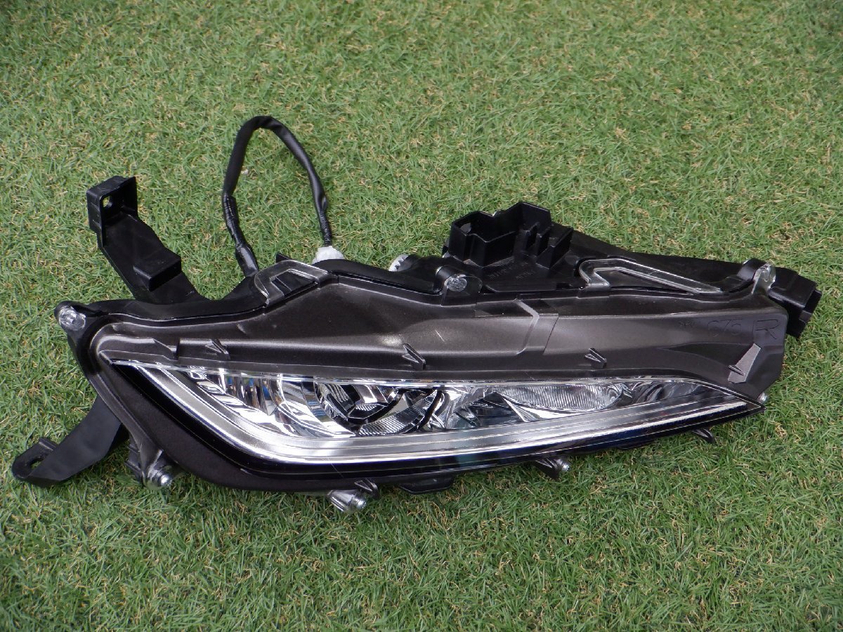 新車外し 純正 AGL20W AGL25W RX300 GYL20W GYL25W RX450 20系 RX 後期 LED フォグランプ フォグライト 右側 KOITO 48-217 点灯確認済 美品拍卖