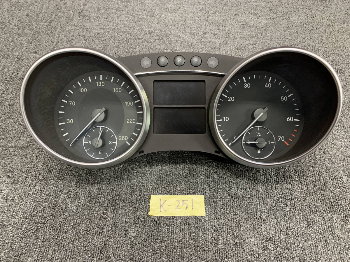 メルセデス・ベンツ W164 ML 2006年車 スピードメーター JAPAN仕様 A1645404847拍卖