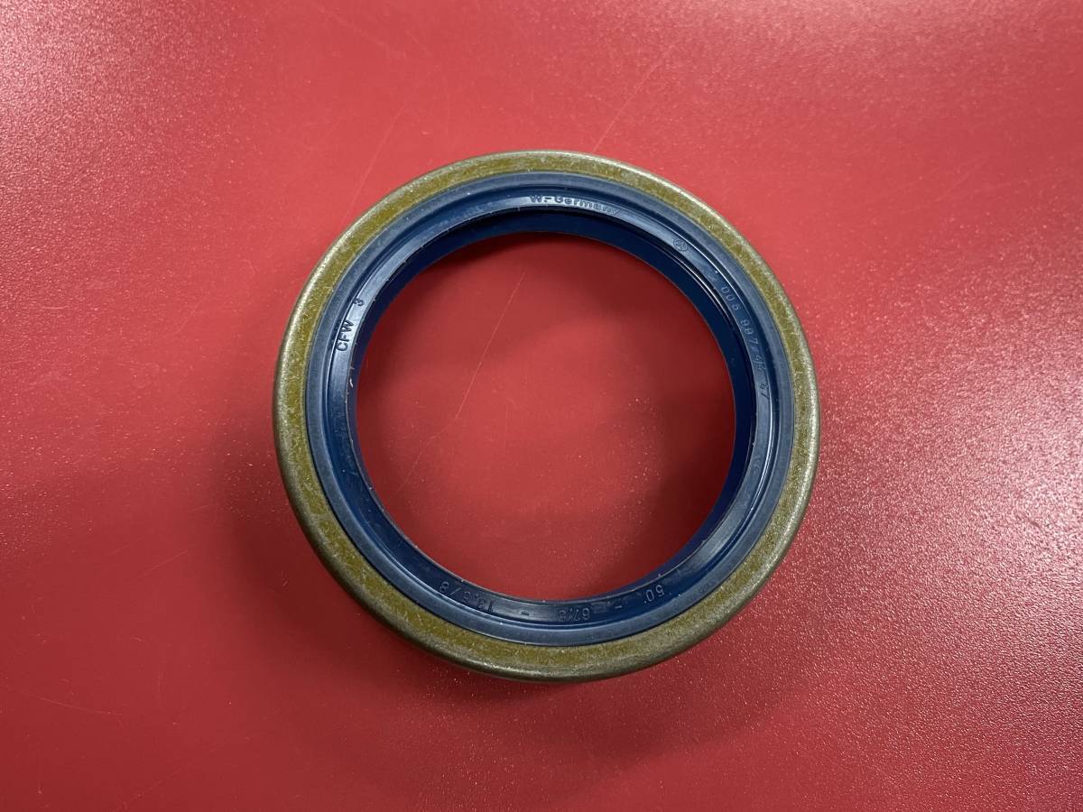 メルセデス・ベンツ シャフト ベアリング シール リング 純正 A0059974447拍卖