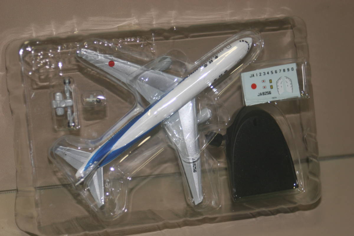 F-toys B-767 -300 JA8256 ANA ウイングコレクション エフトイズ拍卖