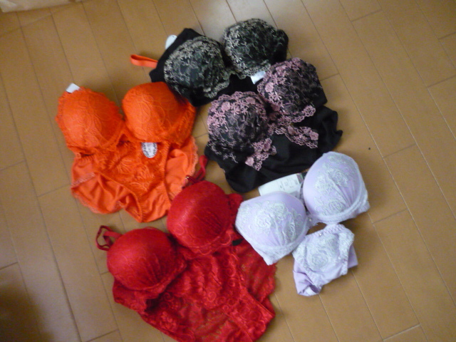 ブラ ・ ショーツセット 24 C70 5セット拍卖