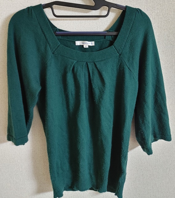 Mサイズ~Lサイズ位 KLEIN PLUS 五分袖 ニット 緑系 サイズ40拍卖