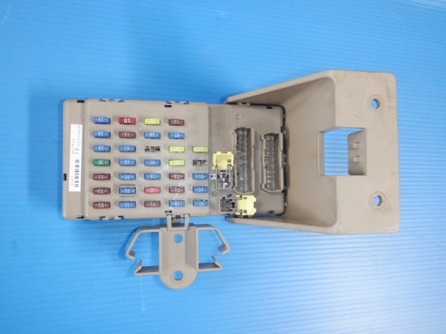 レガシィ BP5 ブリッツェン 純正 室内 ヒューズボックス 39753/A2拍卖