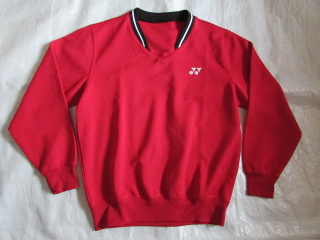 Mサイズ 右袖糸の飛び出し有り USED品 ヨネックス 長袖 トレーナー セーター Vネック ウオーム ジャケット メンズ 167~173cm yonex拍卖