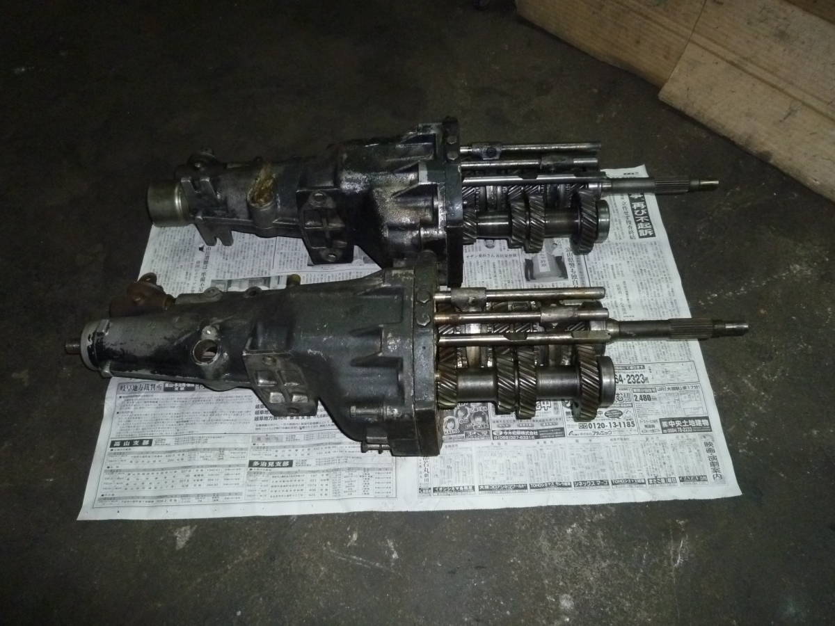 L型5速ミッション30240Z71B130ZGC10110210箱スカケンメリジャパンブタケツローレルL28L20当時物希少セドリック230330430グロリアL4ブル拍卖