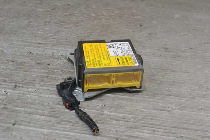 デイズ HWS J 前期(B21W) 純正 良品 取付OK 動作保証 エアバッグコンピューター / 28556-6A01D K066733拍卖