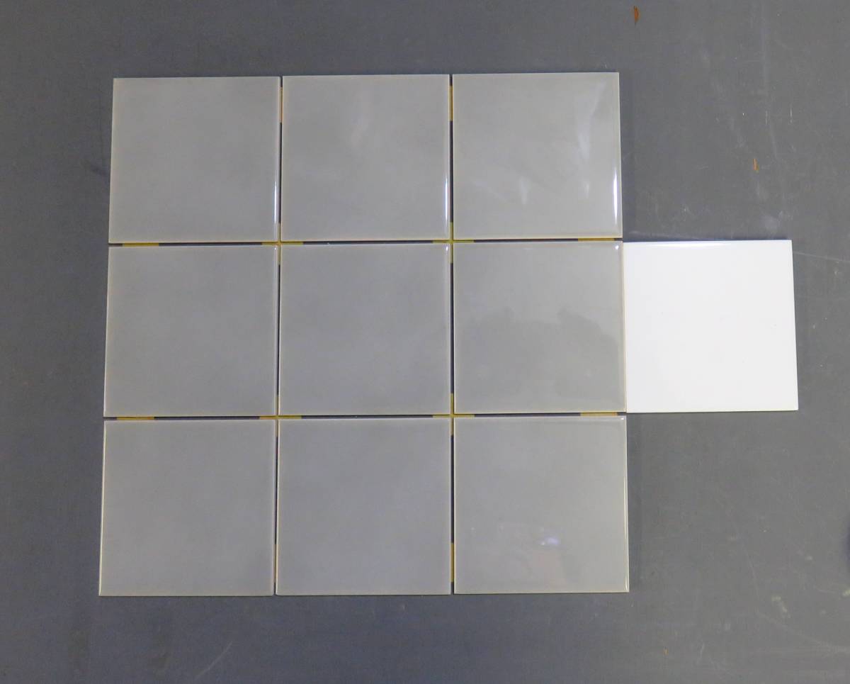 廃番 グレーツヤあり INAX 半磁器 ミスティリーリック100角タイル L200 平シート40 内装壁用 キッチン 洗面 トイレ壁など 拍卖