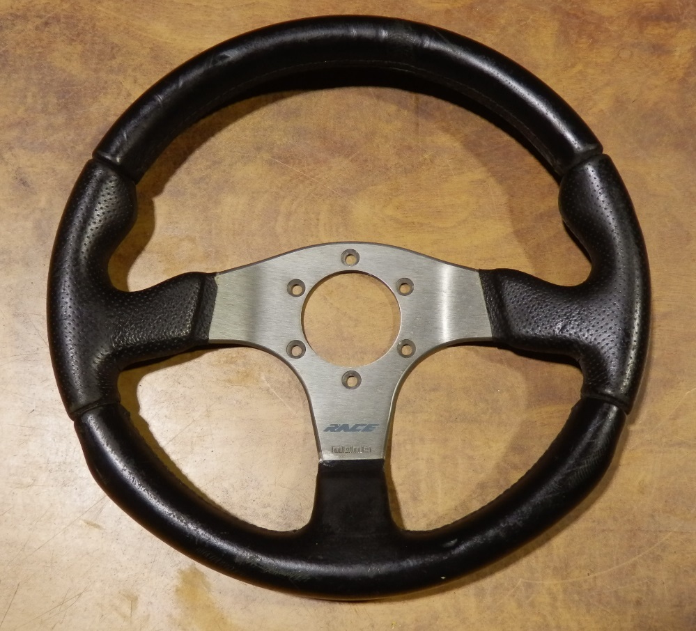 ★即落札設定★MOMO RACE 小径 ステアリング ハンドル 32cm 32Φ モモ レース TYPE D32 (ブラック 黒拍卖