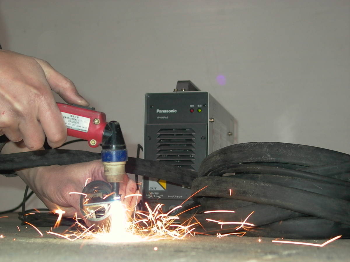 Panasonic コンプレッサー内蔵 超小型100Vエアープラズマ拍卖