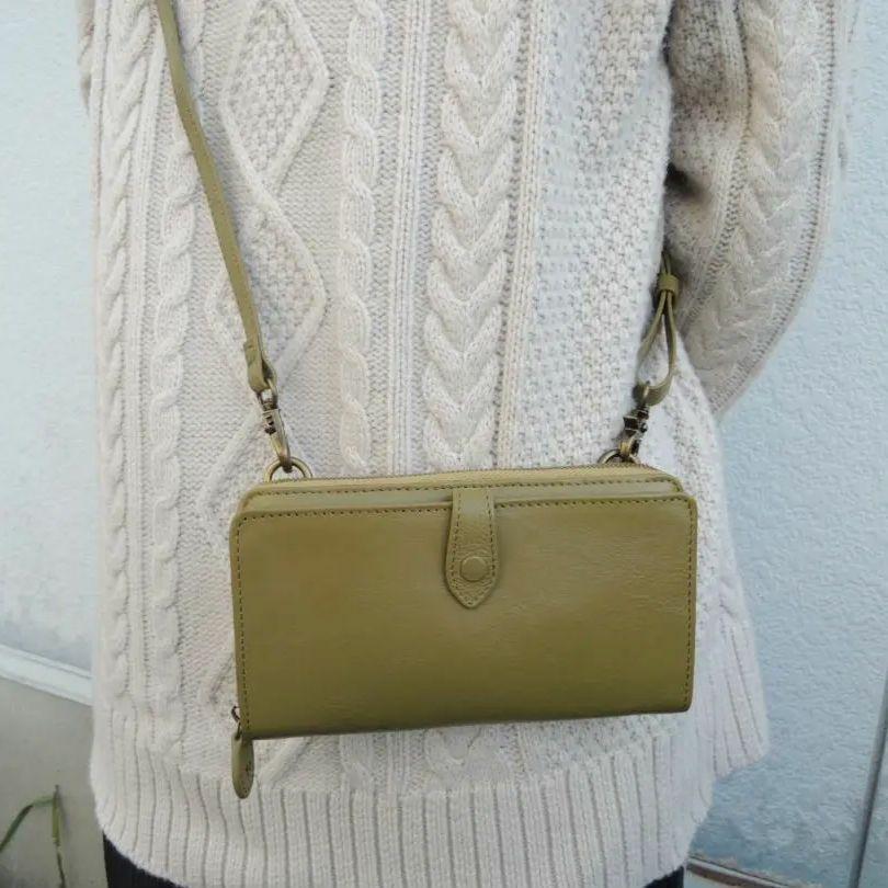 スマホも入る!新品 送料込☆お財布 ショルダー 牛革☆大容量☆ウオレット拍卖