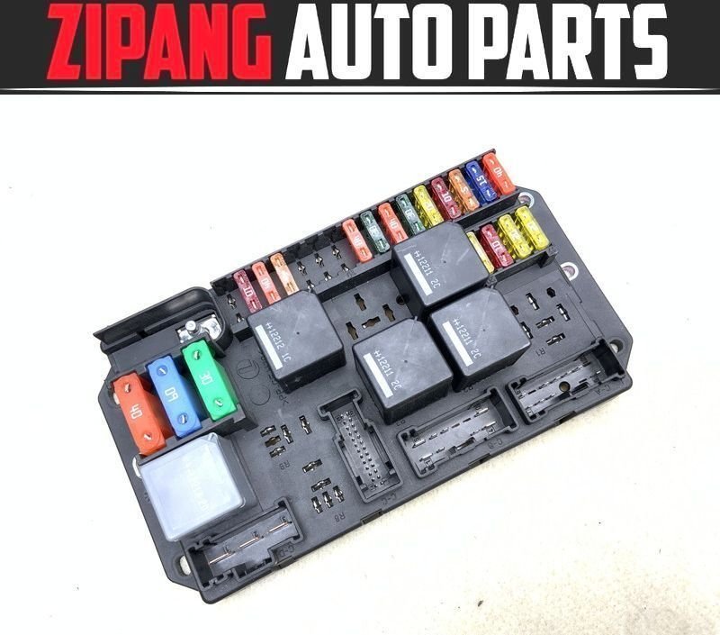 JG009 J12 ジャガー XJ スーパースポーツ トランク ルーム内 右側 ヒューズ/リレー ボックス ◆AW93-14A073-BC ★エラー無し ◎拍卖