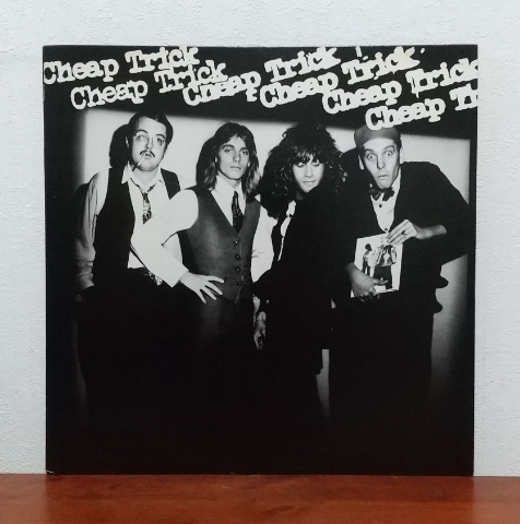 LP/ チープ・トリック☆CHEAP TRICK / デビュー盤 / ライナーノーツ付拍卖