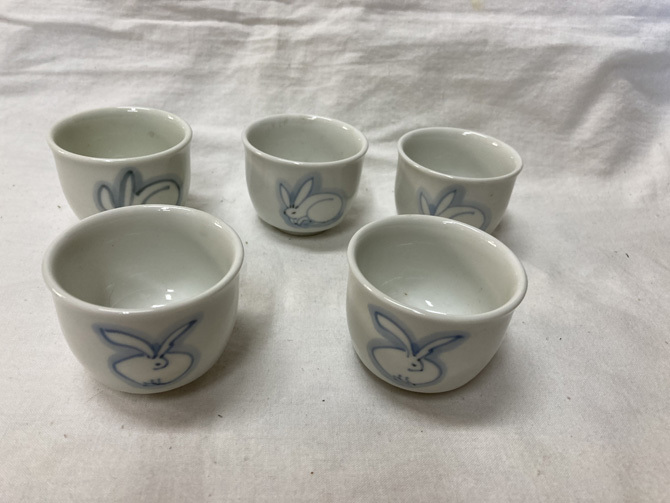 ぐい呑揃(酒器揃) 有田焼 染付兎絵ぐい呑揃 大日 807拍卖